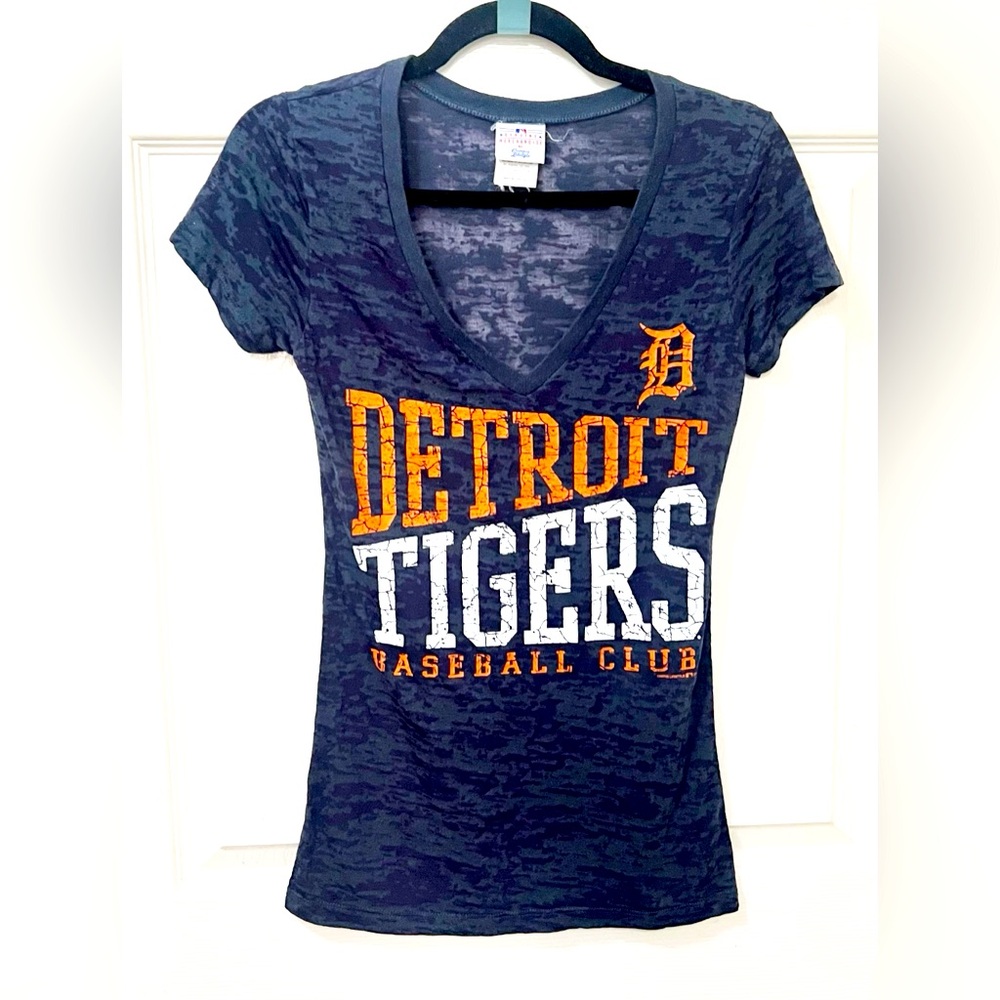 Genuine Merchandise by Campus Lifestyle Detroit Tigers Top Size Small